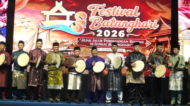 Gubernur Jambi Harap Festival Batanghari Dongkrak Pariwisata dan Ekonomi